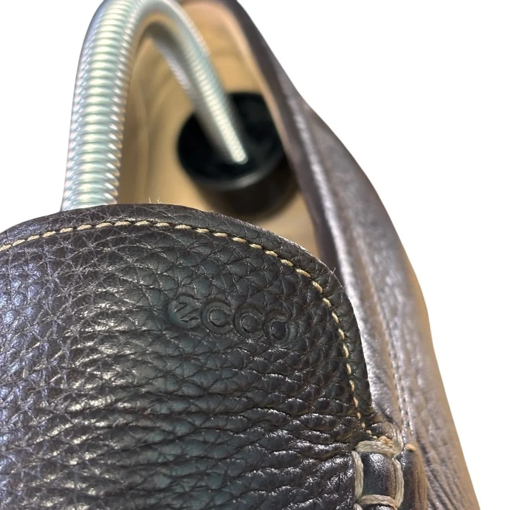 ECCO Classic Moc Brown Pebbled Leather Loafers – Men’s EU 44 (US 10-10.5)
